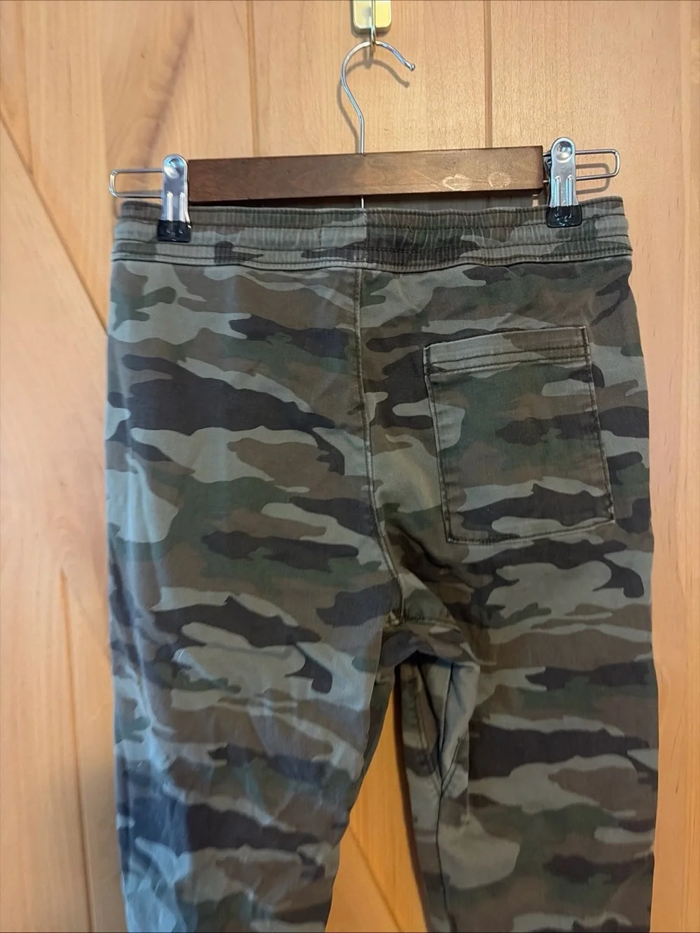 Abercrombie Kids Boys Camouflage Jogger Pants Pull On Elastic Pockets 11/12